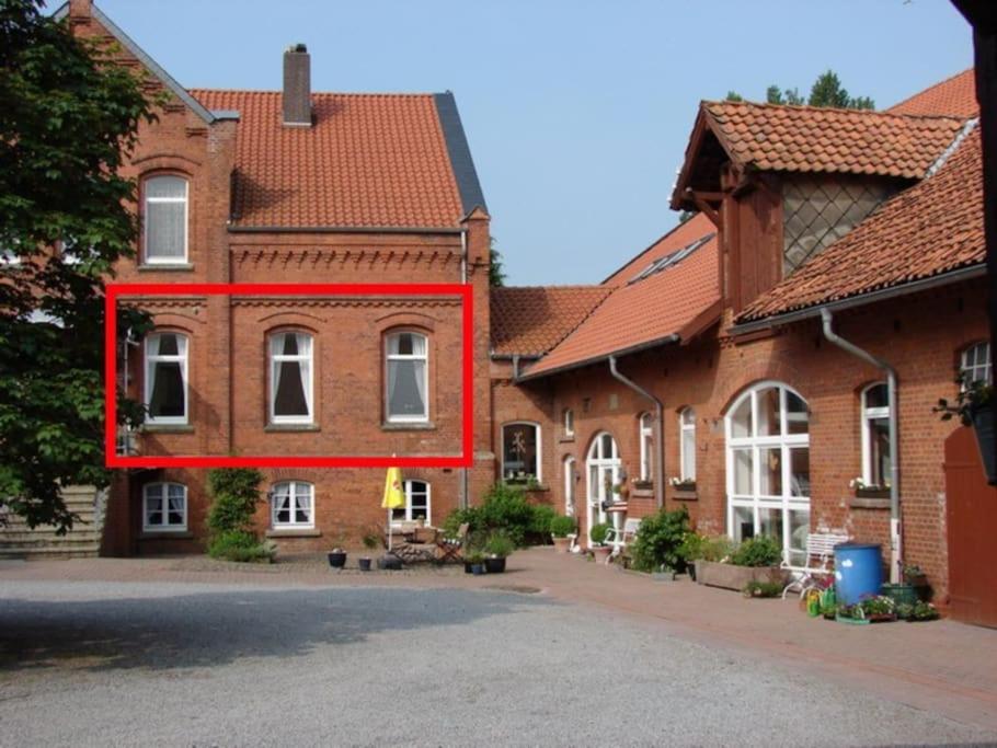 Idyllische Ferienwohnung Auf Altem Bauernhof Mit Wallbox Emmerthal Luaran gambar